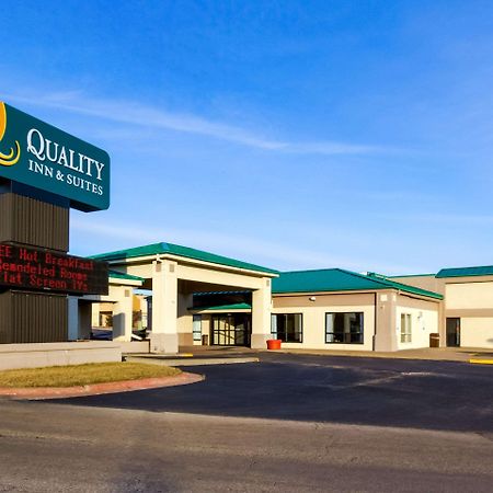 Quality Inn & Suites Moline - Quad Cities Exterior foto